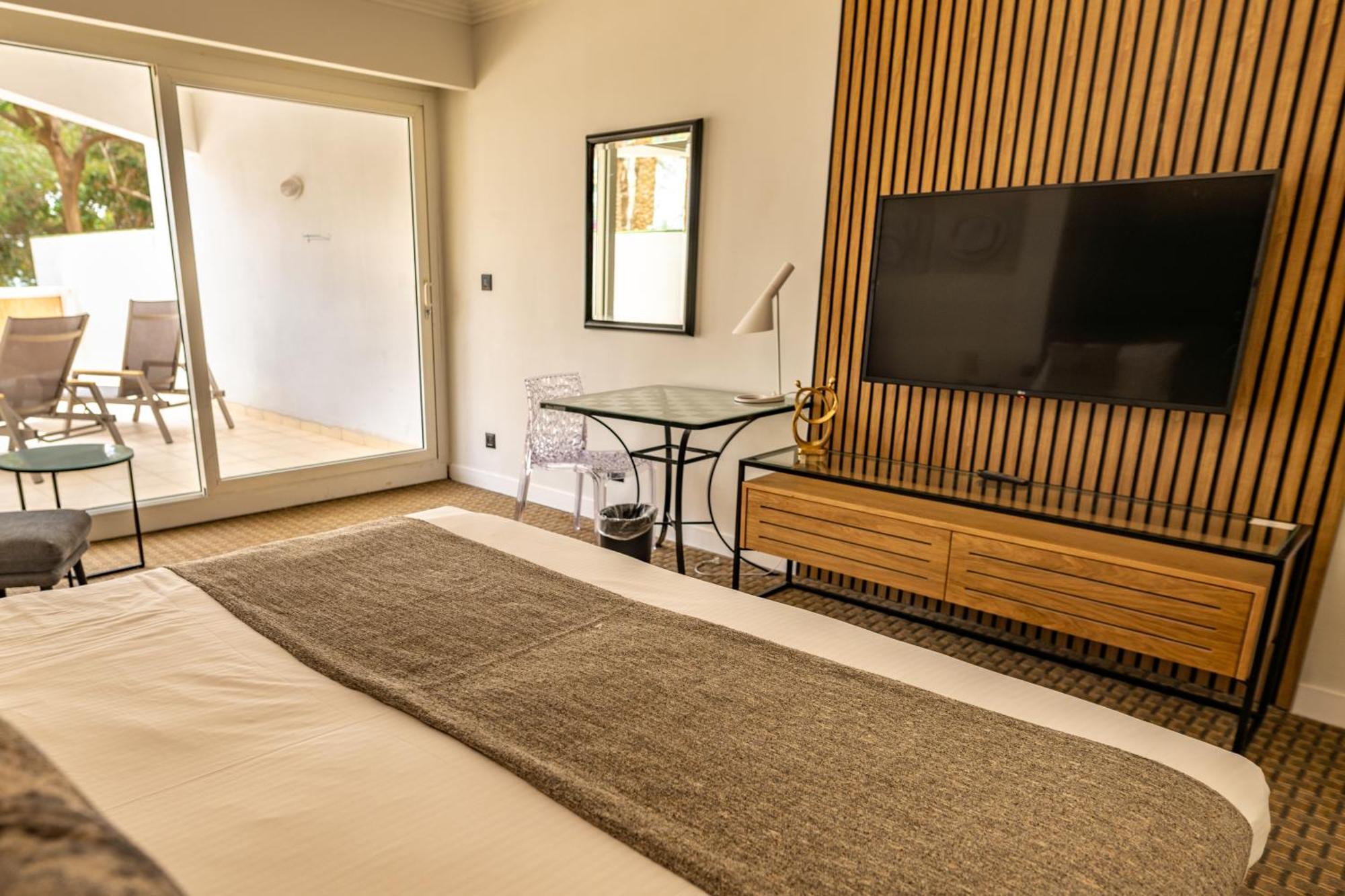 David Dead Sea Resort & Spa Ein Bokek Εξωτερικό φωτογραφία A room at the hotel