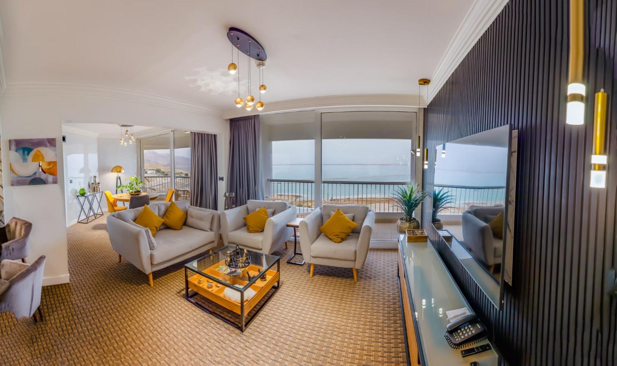 David Dead Sea Resort & Spa Ein Bokek Εξωτερικό φωτογραφία A living room in a hotel
